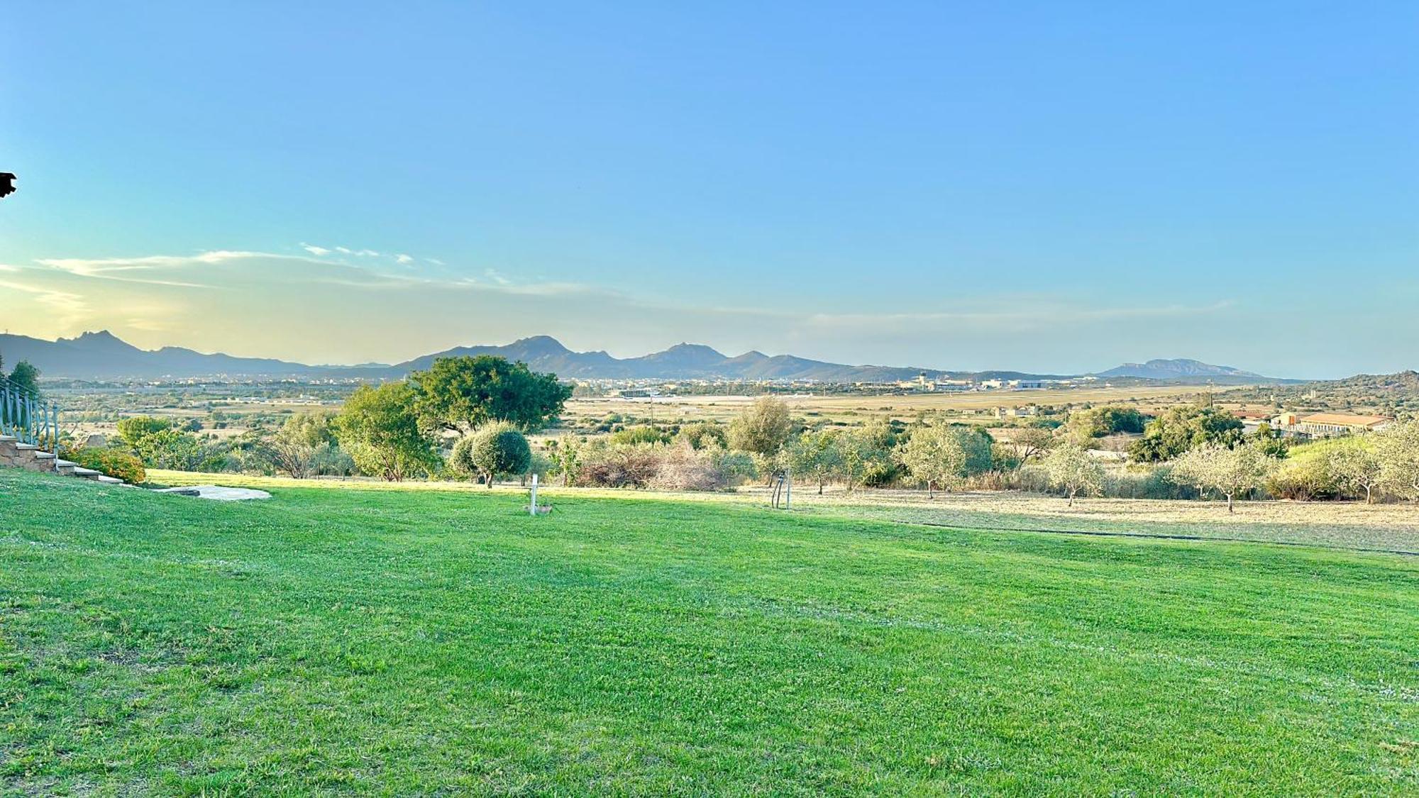 Villa Patrizia-Luxury House Olbia Exterior photo